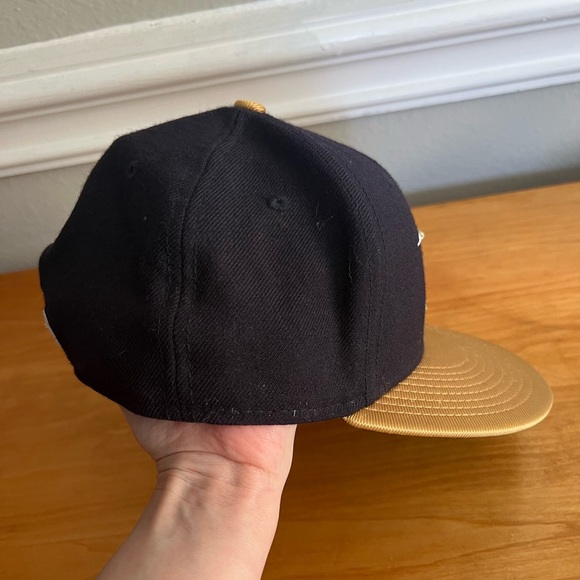 Houston Astros New Era Cooperstown Collection Fitted Hat - Picture 2 of 8